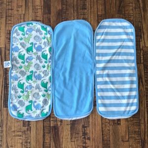 ⭐️Gerber Baby burp cloths blue stripes dinosaurs